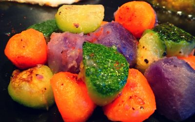 Oeuf au plat et billes de légumes Oeuf au plat et billes de légumes