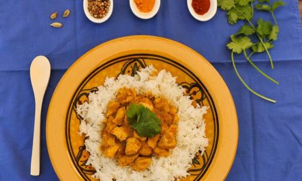 Poulet au curry et riz basmati