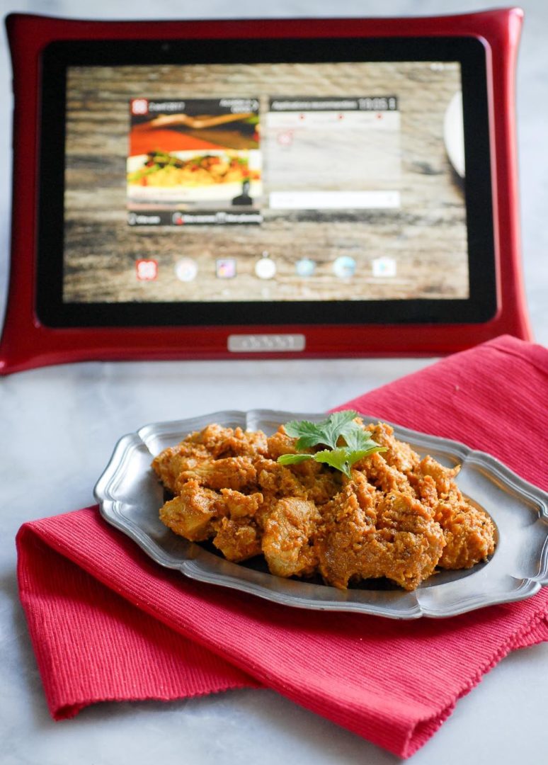 Poulet au curry et noix de coco