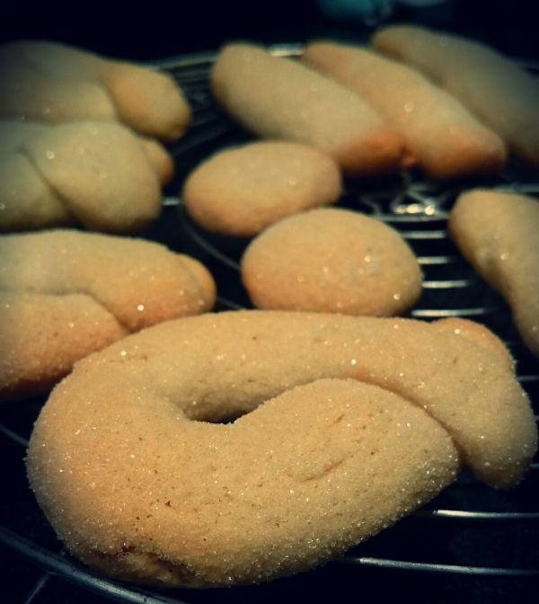 Les Gateaux Au Vin Blanc De Mamie Rose