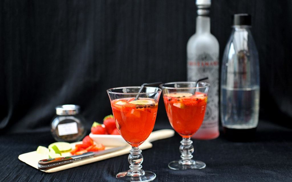 Cocktail : Gin tonic à la fraise