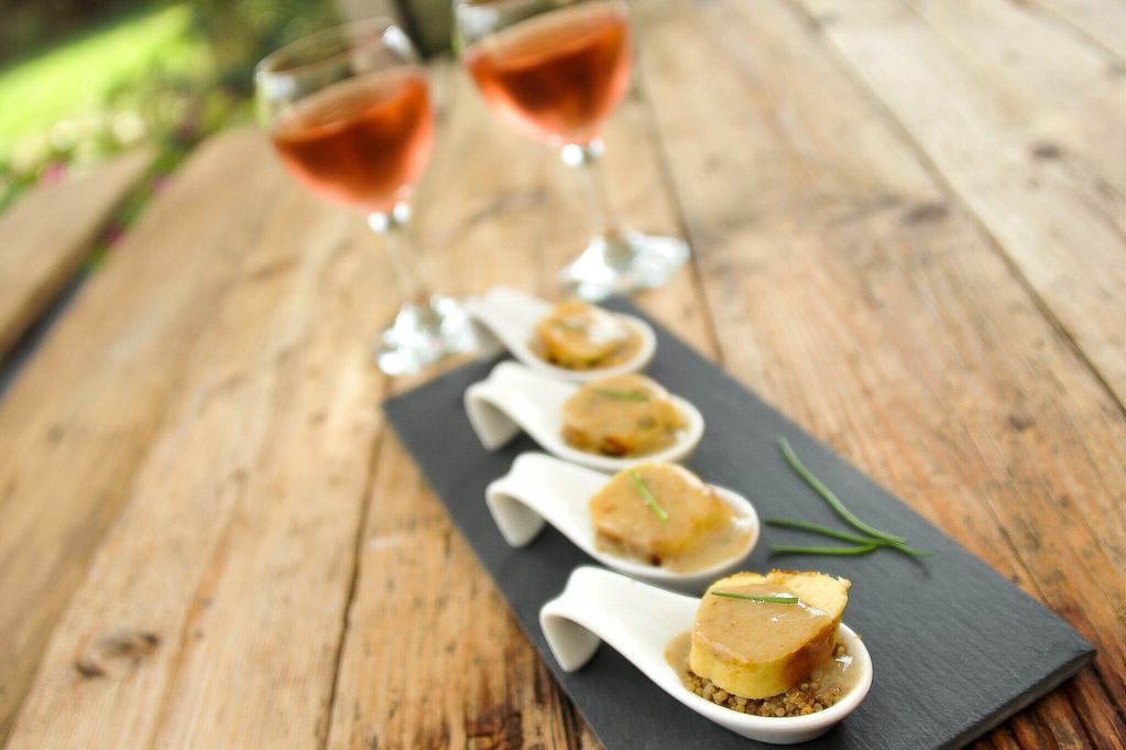 Cuillères apéritives quinoa et quenelle