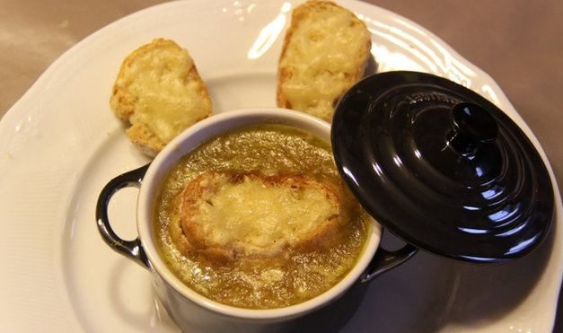 Soupe de poireaux gratinée au four