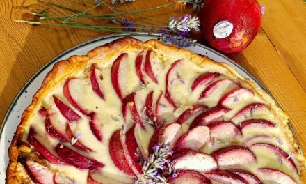 Tarte aux Nectarines Sanguines