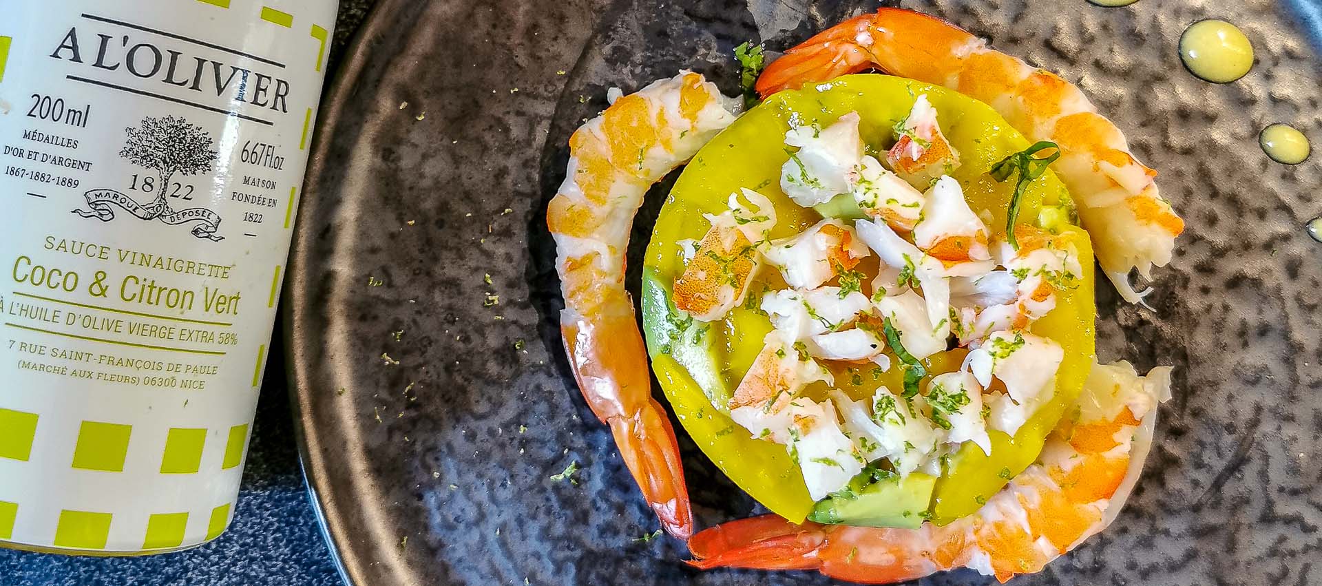 Salade crevettes, avocat, mangue sauce citron coco de chez A L&rsquo;olivier